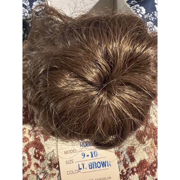 Hand Styled Doll Wigs By Global Dolls Model Robbie Size 9-10 Color LT .Brown - Picture 5 of 9
